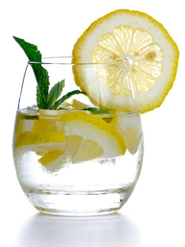 Lemon Water Benefits - The Style Studio by Keri Blair